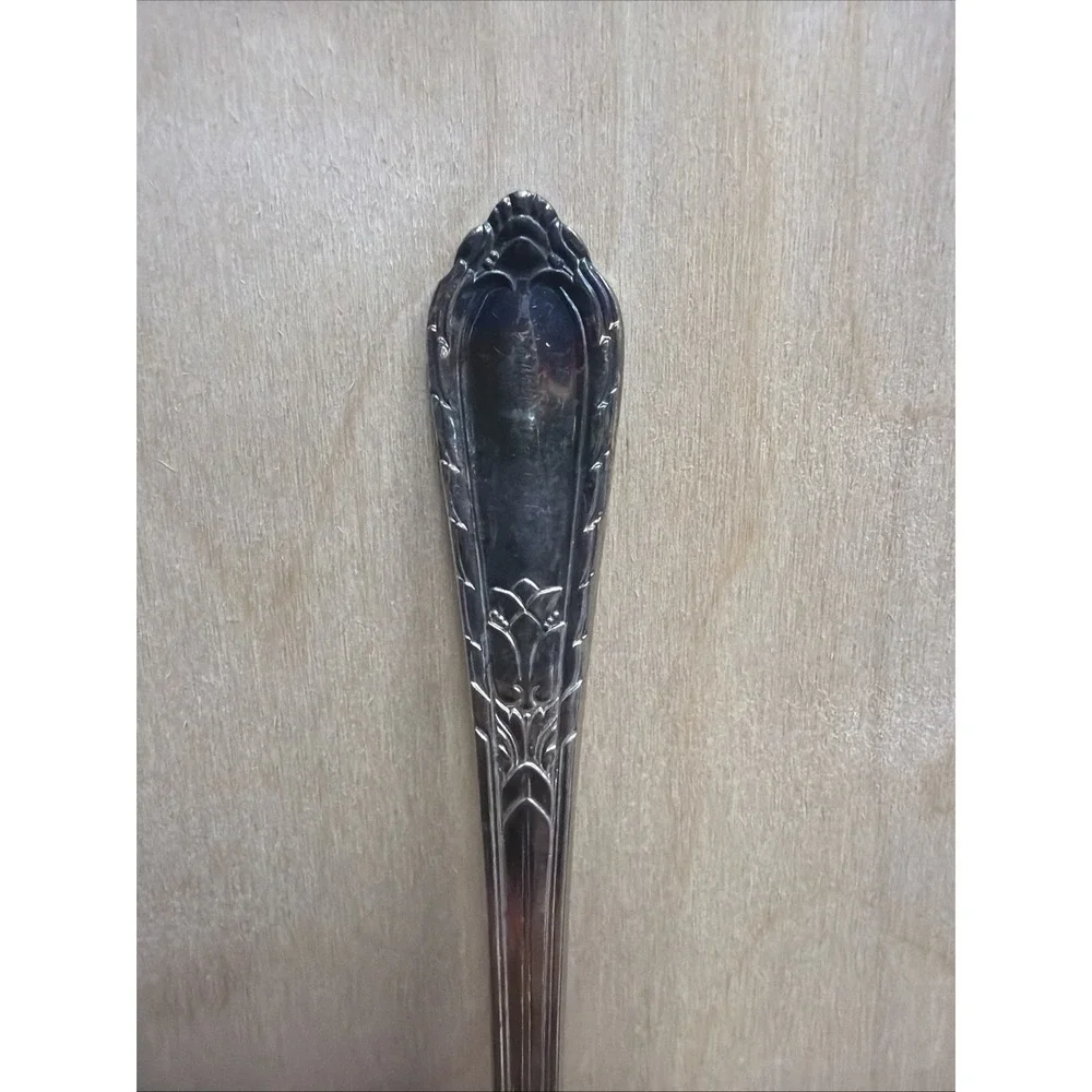 Holmes & Edwards IS Spring Garden Cake Pie Server Silverware‎